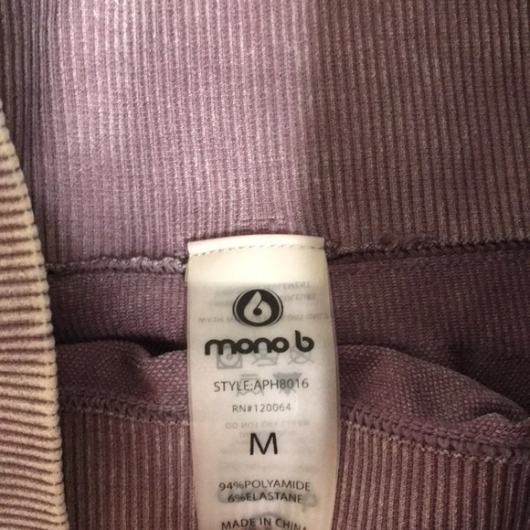 NWOT Mono B. Sport Workout Outfit Sports Bra and Leggings Set - Picture 7 of 8